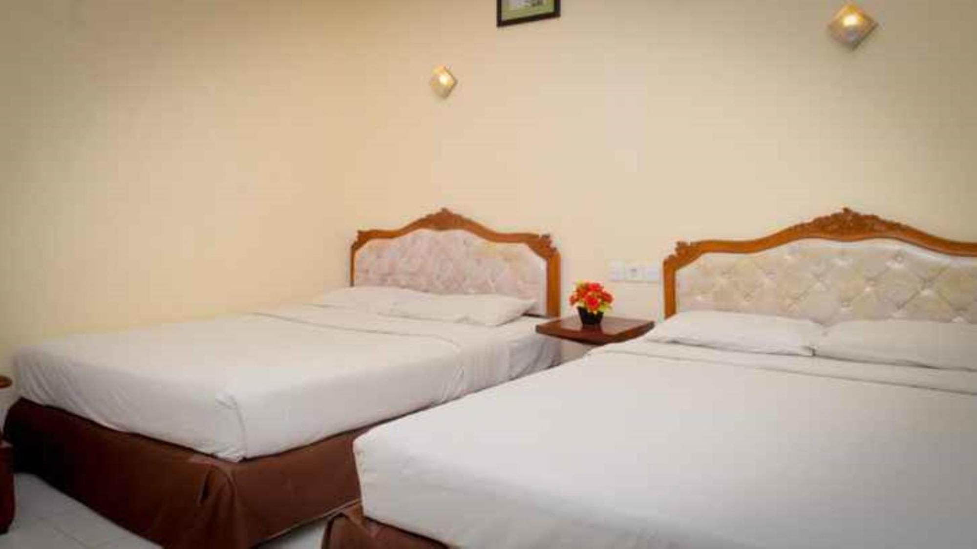 Uni Beach Hotel Pangandaran Zewnętrze zdjęcie