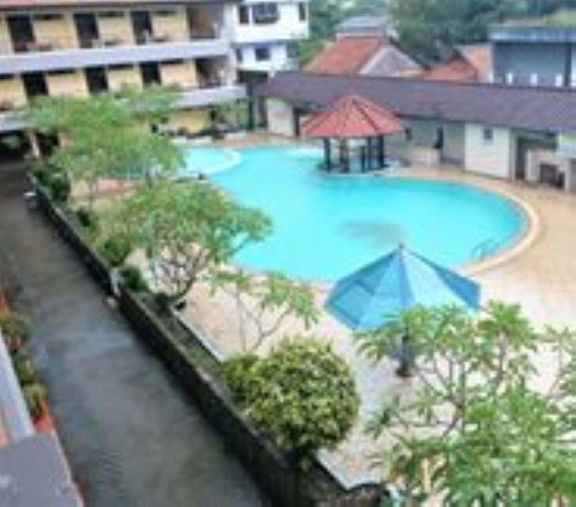 Uni Beach Hotel Pangandaran Zewnętrze zdjęcie